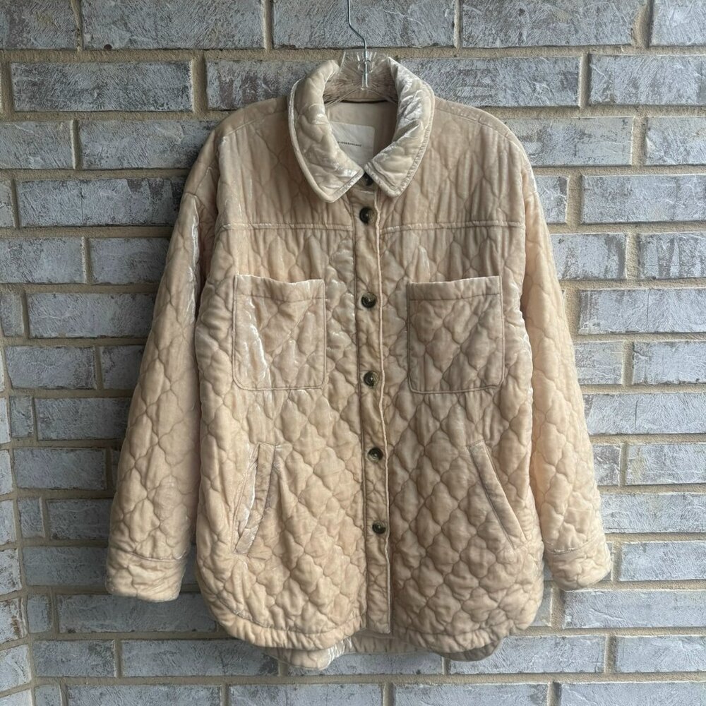 by Anthropologie Long Sleeve Button Front Cream Velour Quilted Jacket Size S.